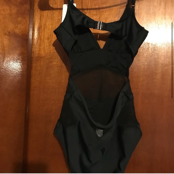 NWT BLACK STRAPPY MESH CUT OUT BACKLESS BODYSUIT - Picture 6 of 7